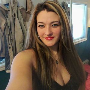 Meet your Posher, Violetta